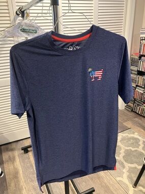 GOAT USA Men's Medium Navy Short-Sleeve Crew Neck Tee